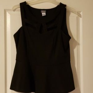 ❤ Black Peplum Top ❤